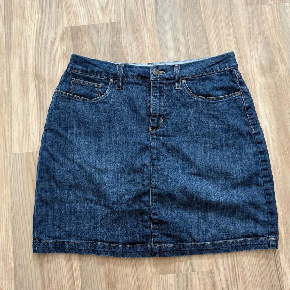 Croft & Barrow Denim Skort Size 6 Blue Stretch Shorts Built-In